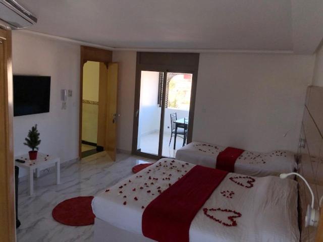 Al Hoceïma Appart Hotel Puerto Marino מראה חיצוני תמונה