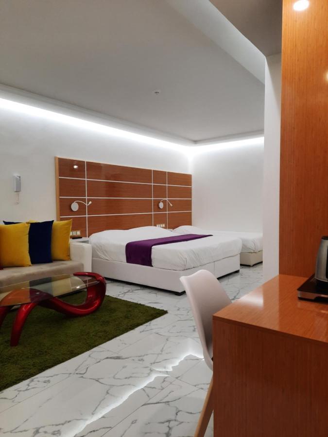 Al Hoceïma Appart Hotel Puerto Marino מראה חיצוני תמונה