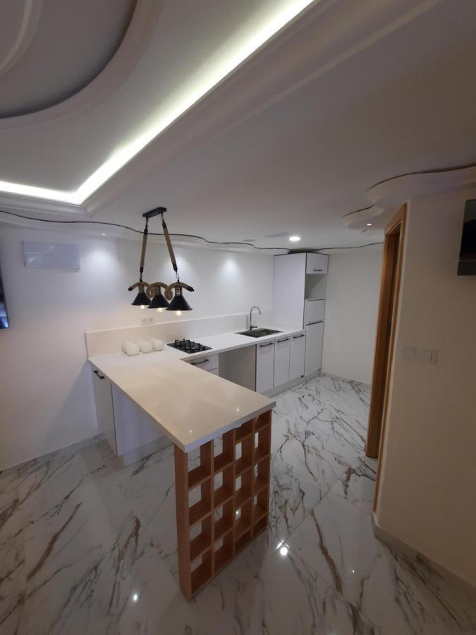 Al Hoceïma Appart Hotel Puerto Marino מראה חיצוני תמונה