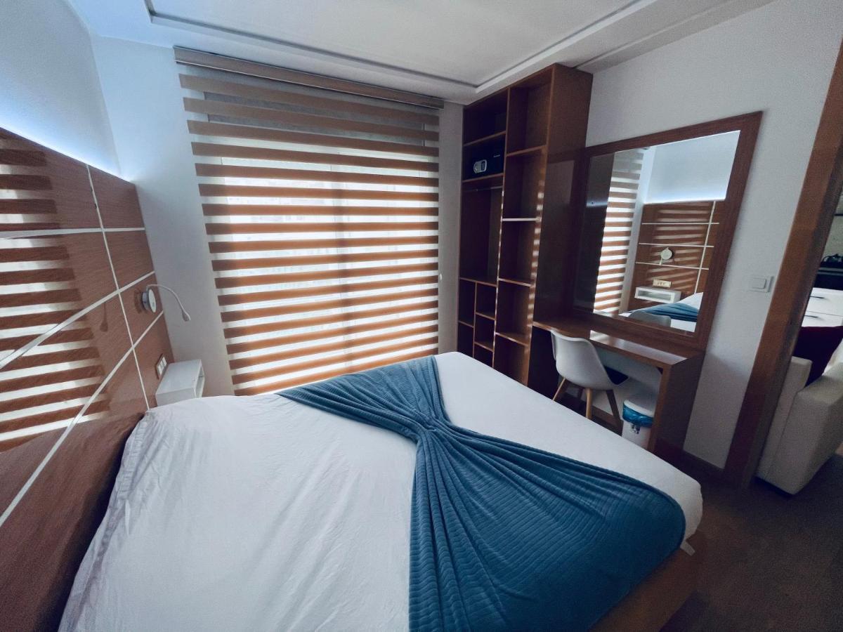 Al Hoceïma Appart Hotel Puerto Marino מראה חיצוני תמונה