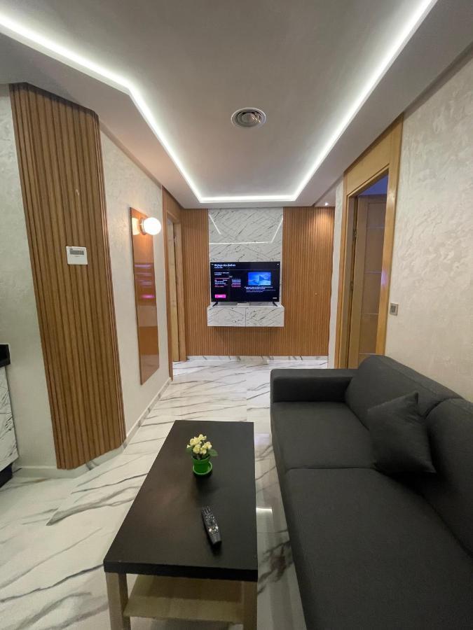 Al Hoceïma Appart Hotel Puerto Marino מראה חיצוני תמונה